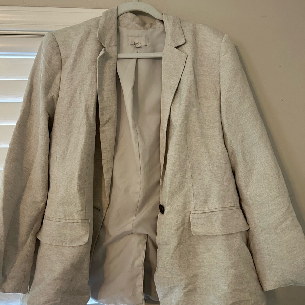 LOFT Women's Blazer in Light Gray